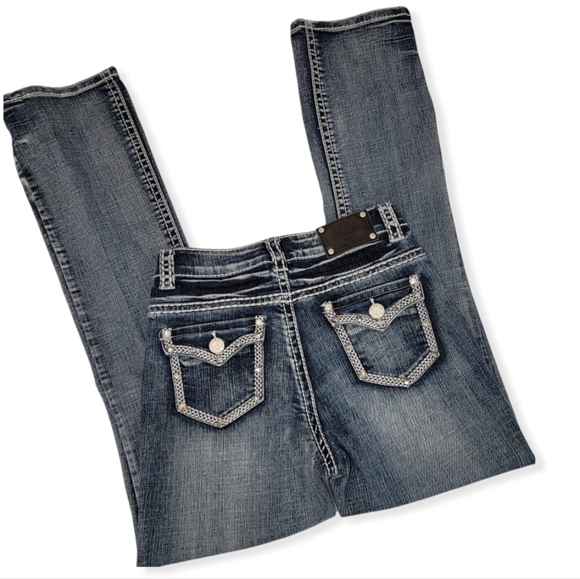 Live Hard Play Hard Thick Stitch Studded Boot Cut Jeans Size 2 - Picture 1 of 16